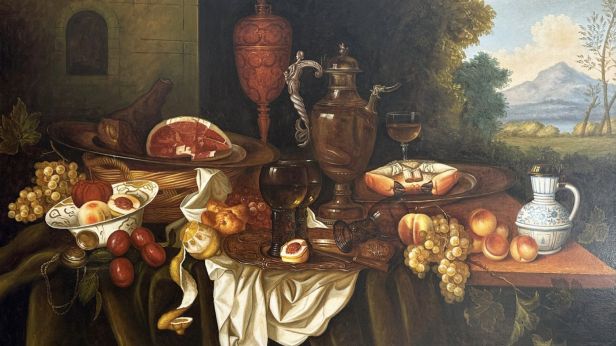 Travail dans le goût du XVIIème siècle hollandais Grande nature morte au crabe, aiguières, fruits et römer