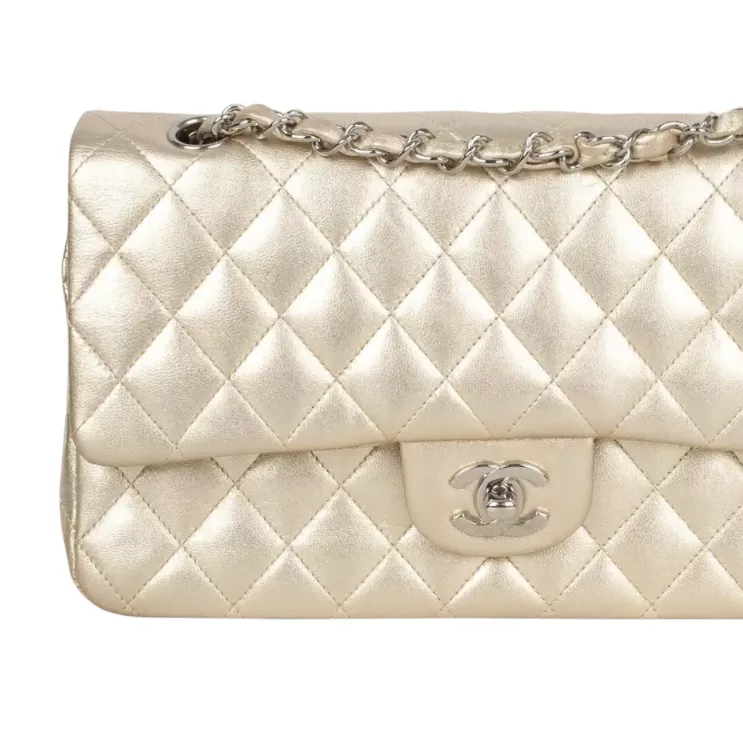 Chanel, Timeless en cuir d'agneau m&eacute;tallis&eacute;