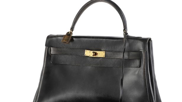 HERMÈS, Sac Kelly 32 cm retourné en veau box noir