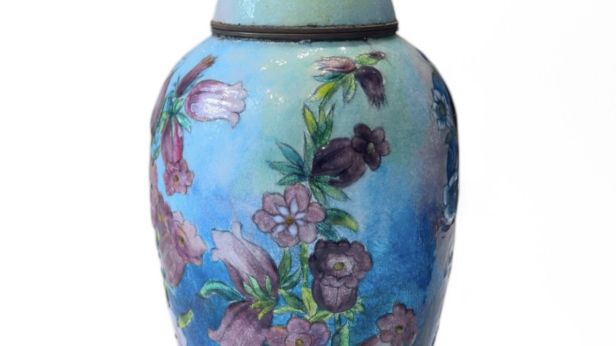 ÉMAUX D’ART FAURÉ – LIMOGES  Vase couvert, forme « 75/25 »