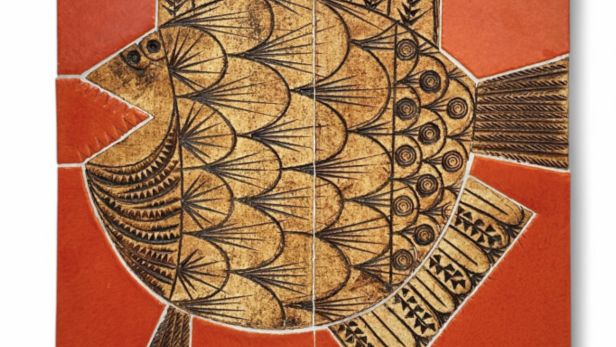 Roger CAPRON (1922-2006) Panneau décoratif mural modèle Minimuro, 1973, à décor d’un poisson
