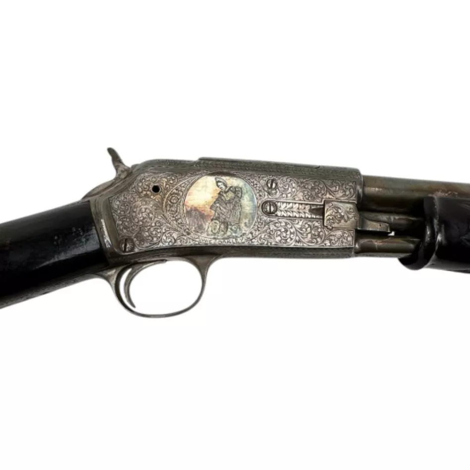Carabine Colt 1887 &agrave; l'effigie d'Annie Oakley, d&eacute;tail