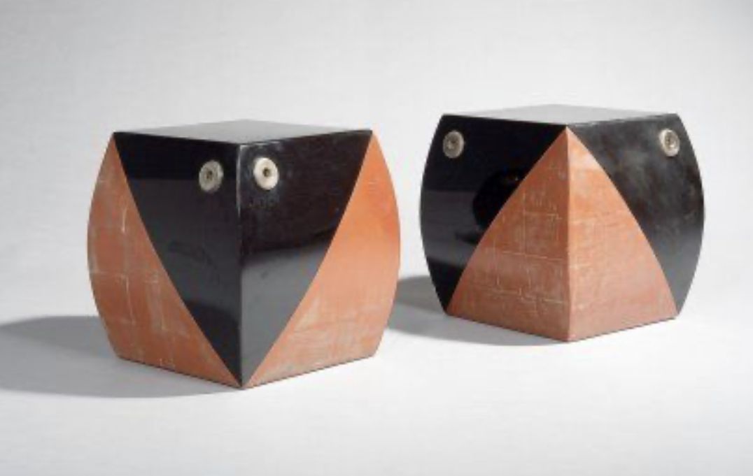 Pierre Legrain, cubes à assise en bois