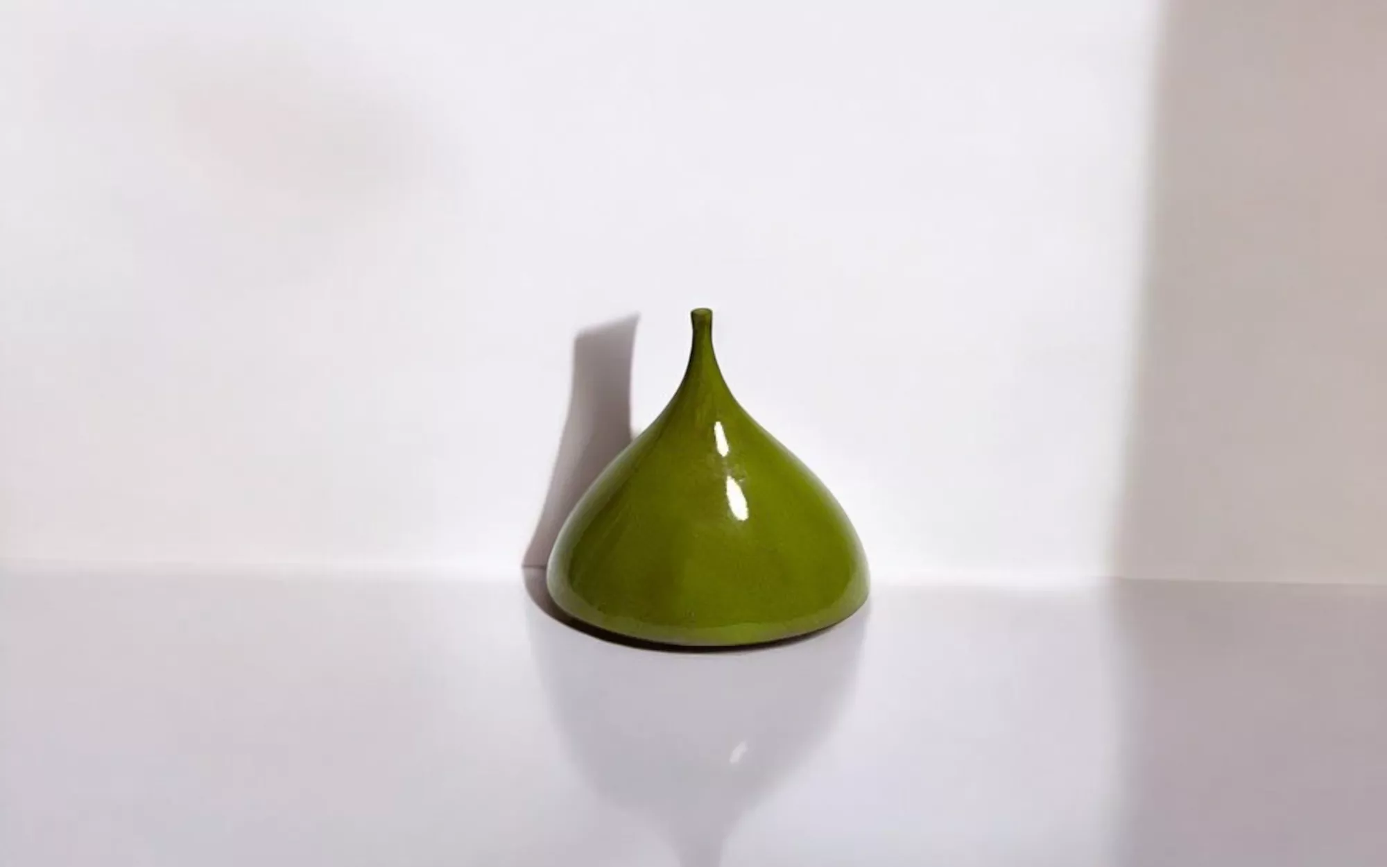 Ruelland, pied de lampe en c&eacute;ramique &eacute;maill&eacute;e